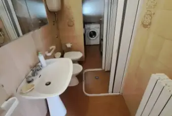 Rexer-Fermo-Deliziosa-mansarda-al-mare-Bagno