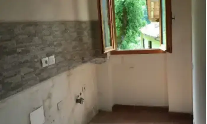 Rexer-Pieve-Santo-Stefano-Vendesi-casa-di-paese-in-vendita-in-Voltraio-Altro