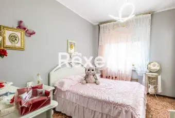 Rexer-NICHELINO-Nichelino-via-Juvarra-Trilocale-attualmente-locato-in-ottimo-stato-interno-Tipo-C-CameraDaLetto