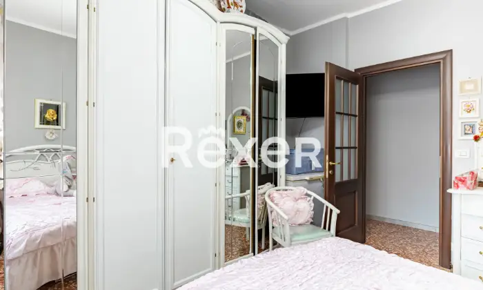 Rexer-NICHELINO-Nichelino-via-Juvarra-Trilocale-attualmente-locato-in-ottimo-stato-interno-Tipo-C-CameraDaLetto