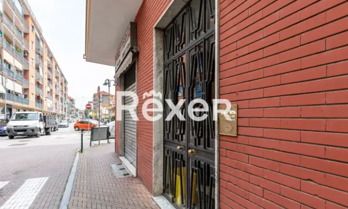 Rexer-NICHELINO-Nichelino-via-Juvarra-Trilocale-attualmente-locato-in-ottimo-stato-interno-Tipo-C-Terrazzo