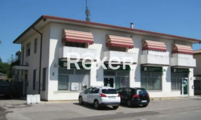 Rexer-PADOVA-Ex-filiale-bancaria-in-vendita-a-Padova-Terrazzo