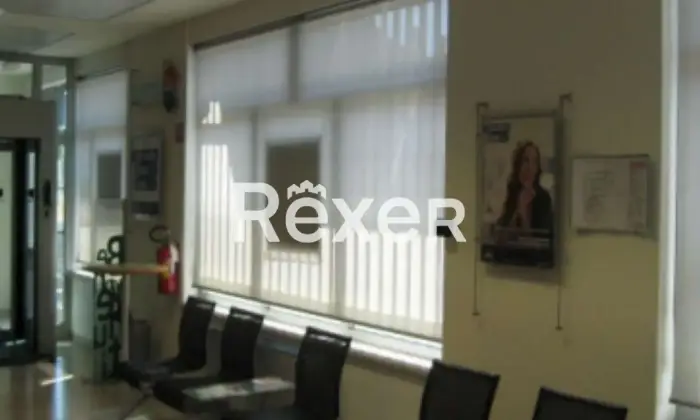 Rexer-PADOVA-Ex-filiale-bancaria-in-vendita-a-Padova-Altro