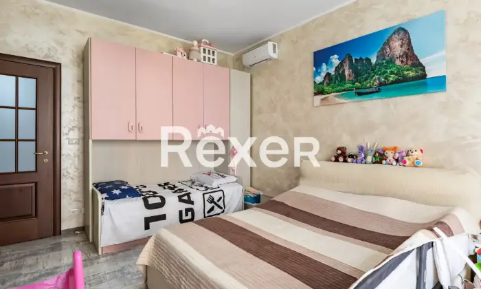 Rexer-NICHELINO-NICHELINO-ZONA-JUVARRA-TRILOCALE-OCCUPATO-TIPO-D-IMMOBILE-A-REDDITO-IN-OTTIMO-STATO-INTERNO-CameraDaLetto