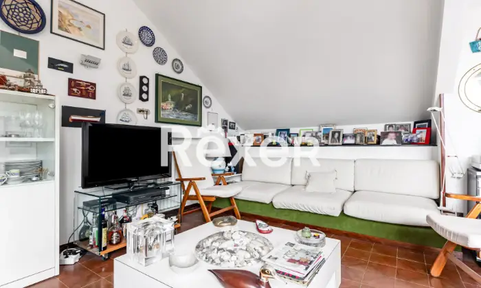 Rexer-ZOAGLI-Zoagli-Attico-vista-mare-Cucina
