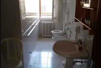 Rexer-Isili-Appartamento-in-vendita-in-Piazza-Antonio-Gramsci-ad-Isili-Bagno