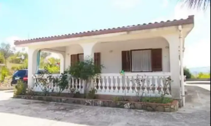 Rexer-Villafrati-Villa-in-Contrada-Tumminia-Terrazzo