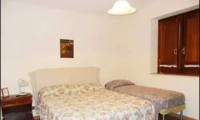 Rexer-Villafrati-Villa-in-Contrada-Tumminia-CameraDaLetto