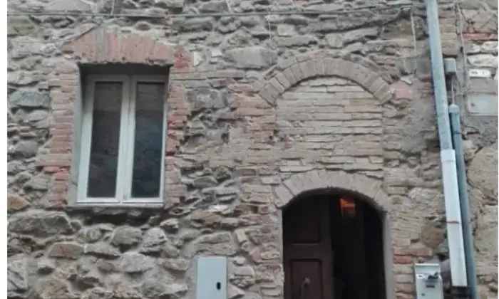Rexer-Montalcino-Vendesi-casa-indipendente-in-borgo-di-Mezzo-Montalcino-Altro