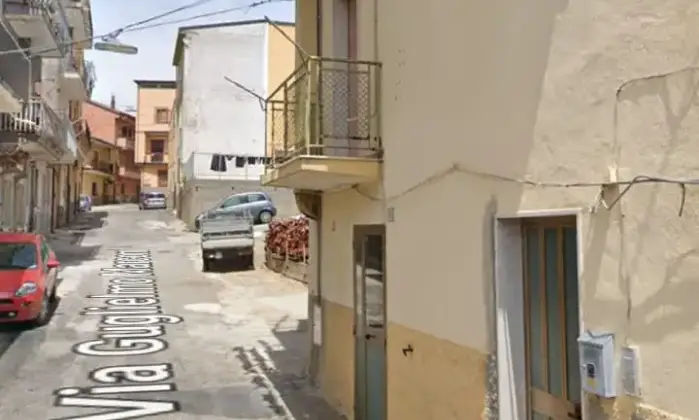 Rexer-Crotone-Casa-con-terreno-edile-affiancatoCROTONE-KR-Terrazzo