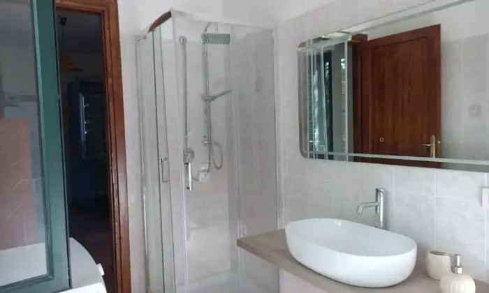Rexer-Tempio-Pausania-Splendida-villetta-con-grande-frutteto-Bagno