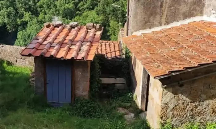 Rexer-Vignanello-Appartamento-con-giardino-e-vista-panoramica-in-palazzina-del-in-vendita-in-corso-Giuseppe-MazziniVignanello-Altro