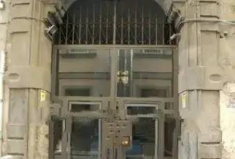 Rexer-Napoli-Quadrilocale-Vico-Lungo-del-Gelso-Monte-Santo-Napoli-Cantina