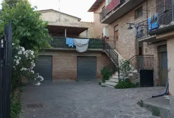 Rexer-Colle-di-Val-dElsa-Vendesi-palazzina-in-Via-Simone-MartiniColle-di-Val-dElsa-Terrazzo