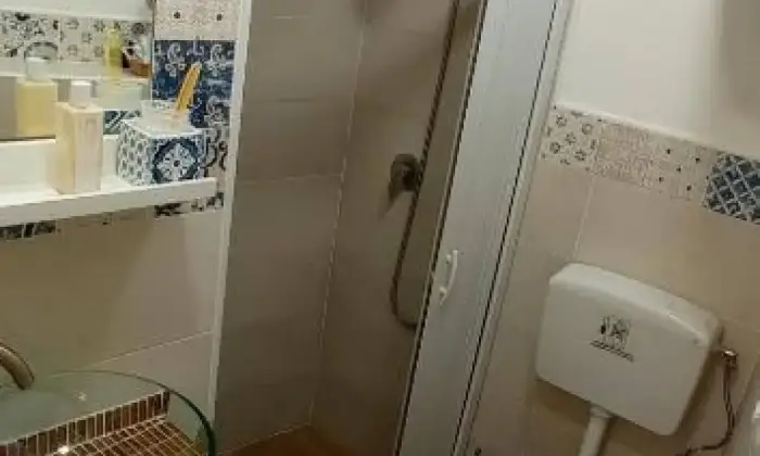 Rexer-Siracusa-Appartamento-in-vendita-in-via-Agatocle-a-Siracusa-Bagno