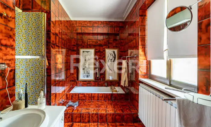 Rexer-Rovetta-Villa-Bifamiliare-immersa-nel-Verde-a-Rovetta-BAGNO