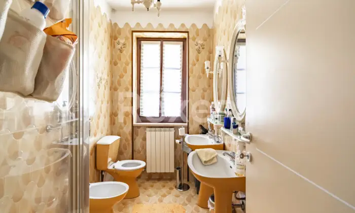 Rexer-Rovetta-Villa-Bifamiliare-immersa-nel-Verde-a-Rovetta-BAGNO