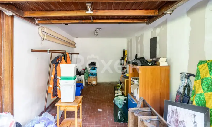 Rexer-Rovetta-Villa-Bifamiliare-immersa-nel-Verde-a-Rovetta-GARAGE