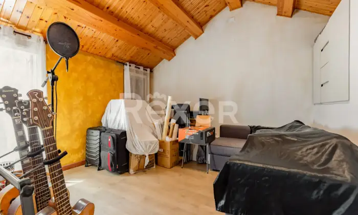 Rexer-Badia-Polesine-Casa-indipendente-con-giardino-CAMERA-DA-LETTO