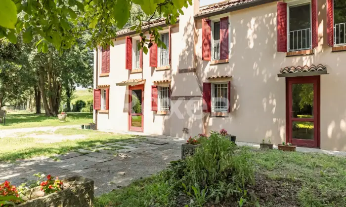 Rexer-Badia-Polesine-Casa-indipendente-con-giardino-FACCIATA