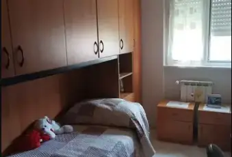 Rexer-Campobasso-Vendesi-appartamento-in-Via-Giustino-Fortunato-a-CAMPOBASSO-CameraDaLetto