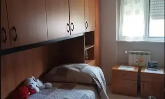 Rexer-Campobasso-Vendesi-appartamento-in-Via-Giustino-Fortunato-a-CAMPOBASSO-CameraDaLetto
