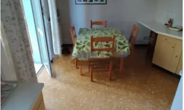 Rexer-Genova-Vendesi-appartamento-in-Via-Michele-Erede-a-Genova-Altro