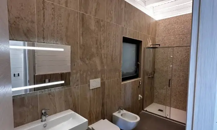 Rexer-Sonnino-Villa-unifamiliare-via-Camminate-di-Mezzo-Sonnino-Bagno