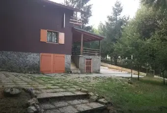 Rexer-Domanico-Villa-unifamiliare-a-Domanico-CS-Giardino
