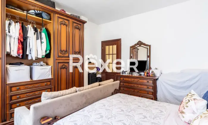Rexer-NICHELINO-Nichelino-zona-Juvarra-Bilocale-da-reddito-in-ottimo-stato-interno-CameraDaLetto