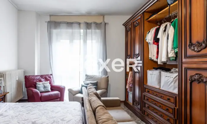 Rexer-NICHELINO-Nichelino-zona-Juvarra-Bilocale-da-reddito-in-ottimo-stato-interno-CameraDaLetto