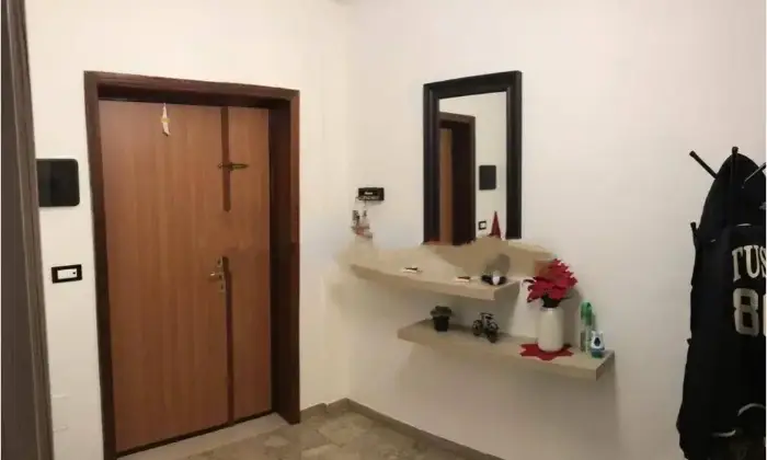 Rexer-Archi-Vendesi-appartamento-in-via-Nazionale-Archi-Altro