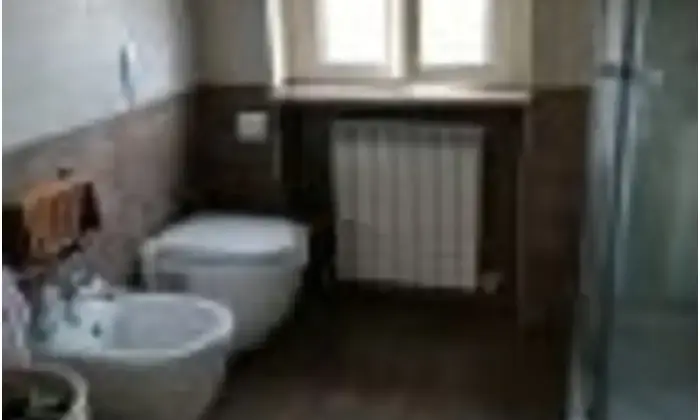 Rexer-Archi-Vendesi-appartamento-in-via-Nazionale-Archi-Bagno