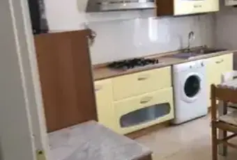Rexer-Milano-NOLO-METRO-ROSSA-BILOCALE-COMODISSIMO-Cucina