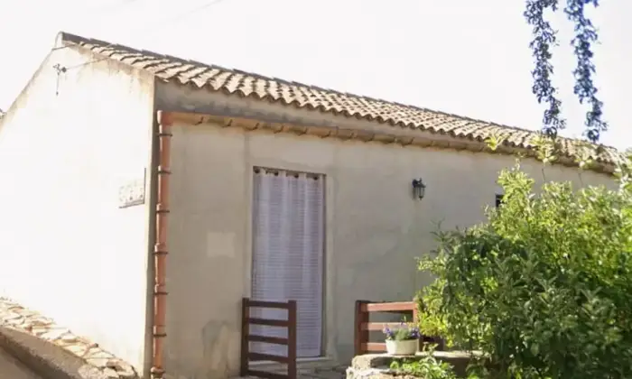 Rexer-Buseto-Palizzolo-VENDESI-BELLISSIMA-CASA-CON-GIARDINO-A-BUSETO-PALIZZOLO-TRAPANI-Altro