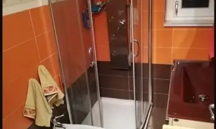 Rexer-Potenza-CasaIndipendente-in-Via-Piani-di-Zucchero-Potenza-Bagno