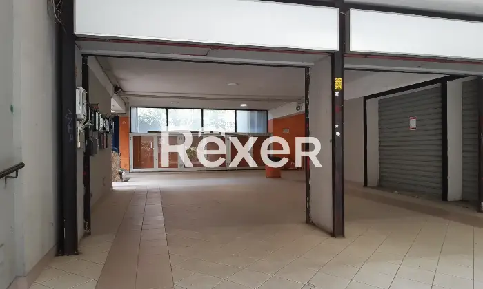 Rexer-Roma-Ex-filiale-bancaria-superficie-complessiva-mq-Altro