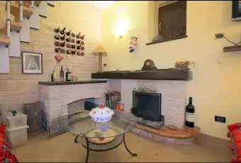 Rexer-Volturino-Casa-in-vendita-in-via-Francesco-Petrarca-a-Volturino-Altro