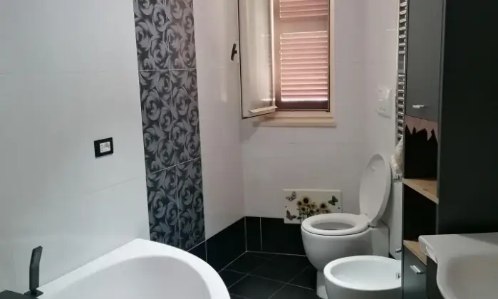 Rexer-Gaeta-DUPLEX-LUGLIO-AGOSTO-E-SETTEMBRE-Bagno
