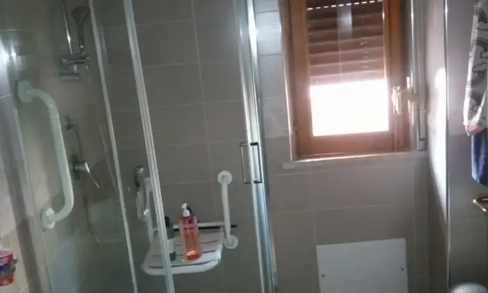 Rexer-Reggio-di-Calabria-Ampio-appartamento-Reggio-Calabria-Bagno