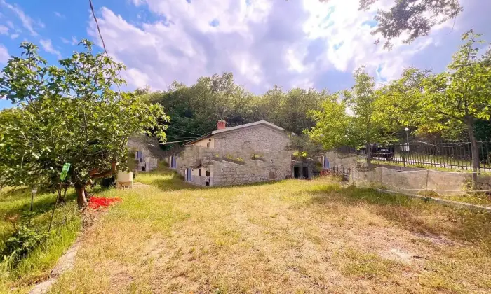 Rexer-Villa-Santa-Maria-Casalecascina-in-vendita-in-contrada-Montebello-ALTRO