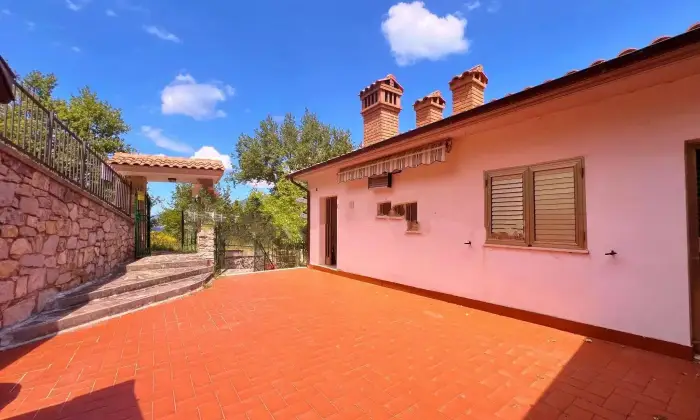 Rexer-Villa-Santa-Maria-Casalecascina-in-vendita-in-contrada-Montebello-ALTRO
