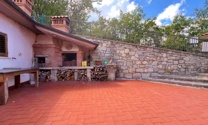 Rexer-Villa-Santa-Maria-Casalecascina-in-vendita-in-contrada-Montebello-ALTRO