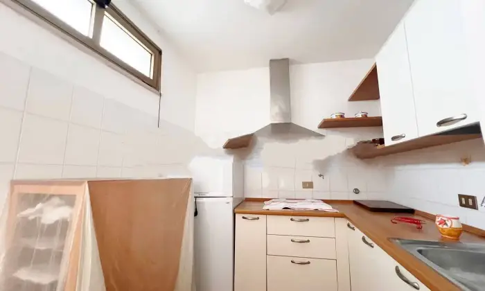 Rexer-Villa-Santa-Maria-Casalecascina-in-vendita-in-contrada-Montebello-CUCINA