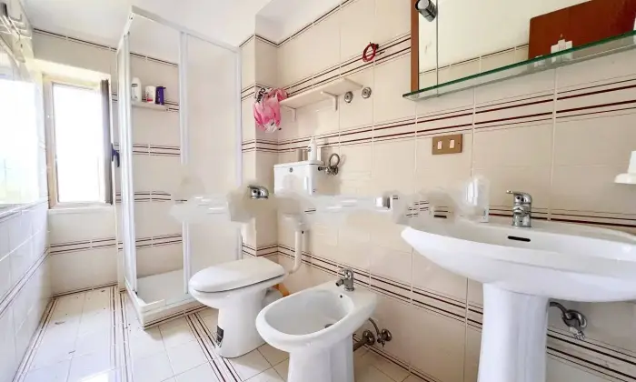Rexer-Villa-Santa-Maria-Casalecascina-in-vendita-in-contrada-Montebello-BAGNO