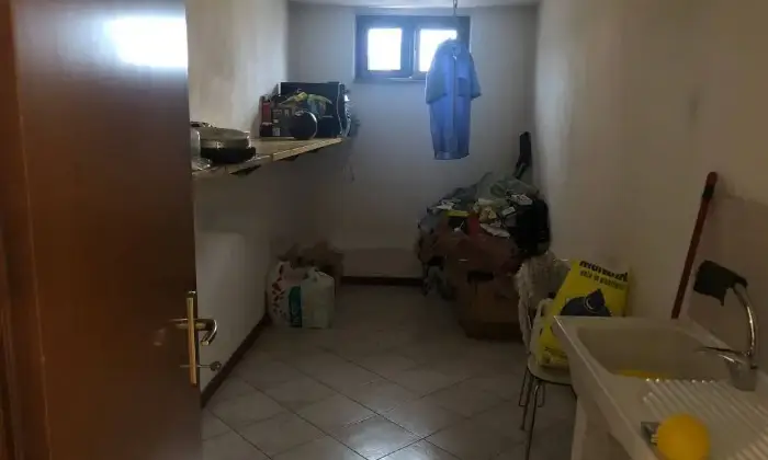 Rexer-Voghera-Villa-unifamiliare-in-vendita-in-Strada-Montrucco-a-Voghera-Cantina