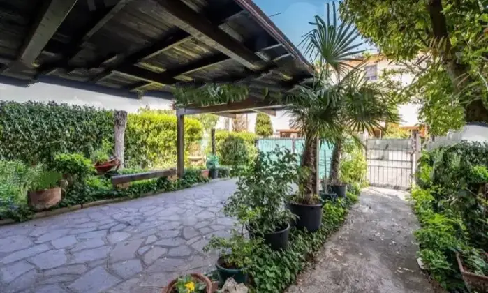Rexer-Pieve-di-Cento-CasaIndipendente-in-Via-Gioacchino-Rossini-Pieve-di-Cento-Giardino