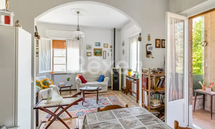 Rexer-Monte-Cerignone-Appartamento-Spazioso-a-Monte-Cerignone-SALONE