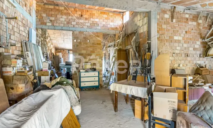 Rexer-Monte-Cerignone-Appartamento-Spazioso-a-Monte-Cerignone-CANTINA