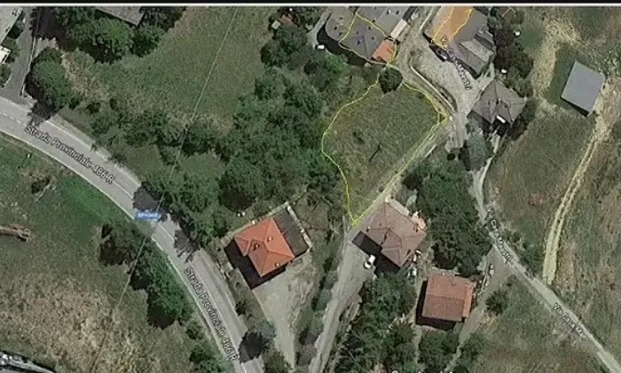Rexer-Montefiorino-Rustico-in-vendita-in-via-Casa-Maestri-a-Montefiorino-Giardino